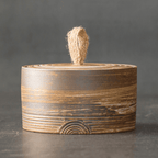 Ceramiczny Pojemnik z Pokrywką i Uchwytem z Juty w Stylu Wabi-Sabi