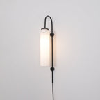 Kinkiet Art Deco z Cylindrycznym Kloszem Szklanym na Wtyczkę