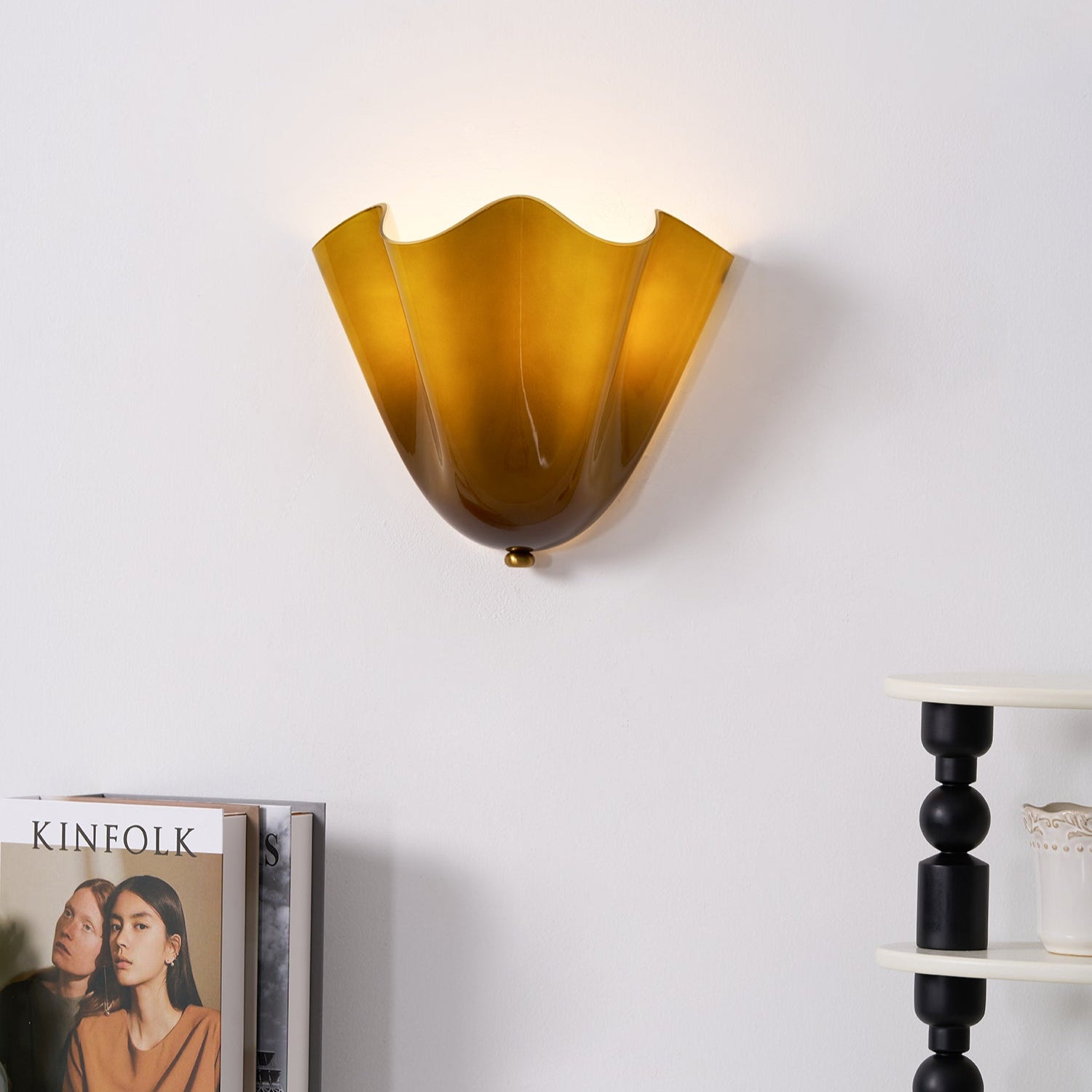 Kinkiet Art Deco ze Szklanym Kloszem w Kształcie Tulipana