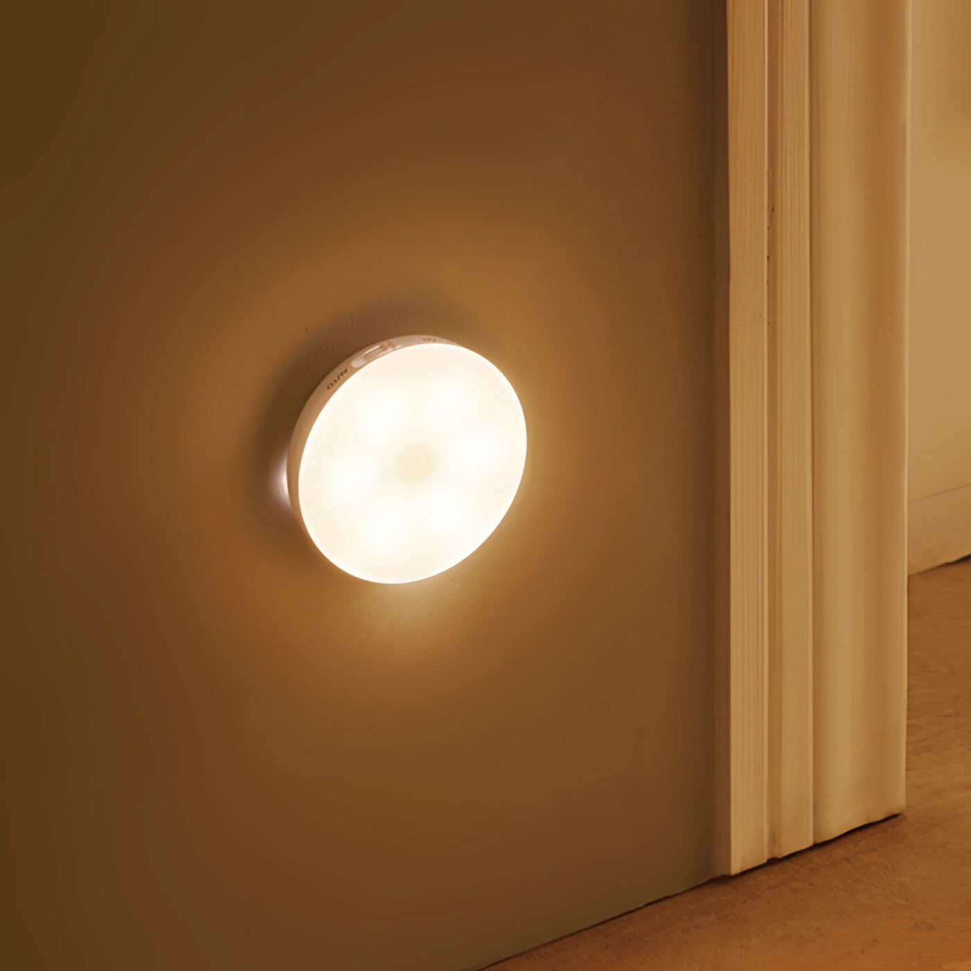 Lampa Nocna z Czujnikiem Ruchu Bezprzewodowa z Magnetycznym Montażem