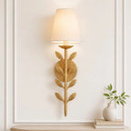 Lampa Ścienna Boho z Motywem Liści i Abażurem