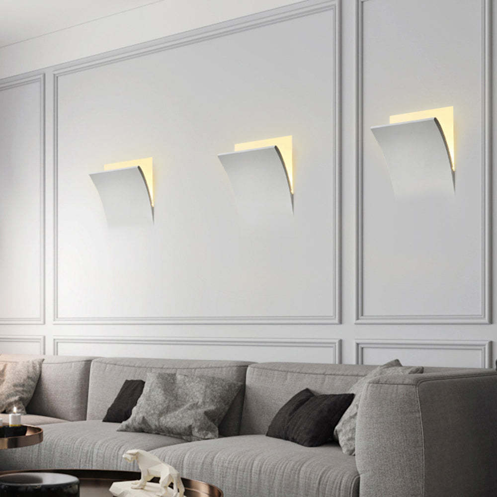 Lampa Ścienna Minimalistyczna Podtynkowa z Ciepłym Światłem