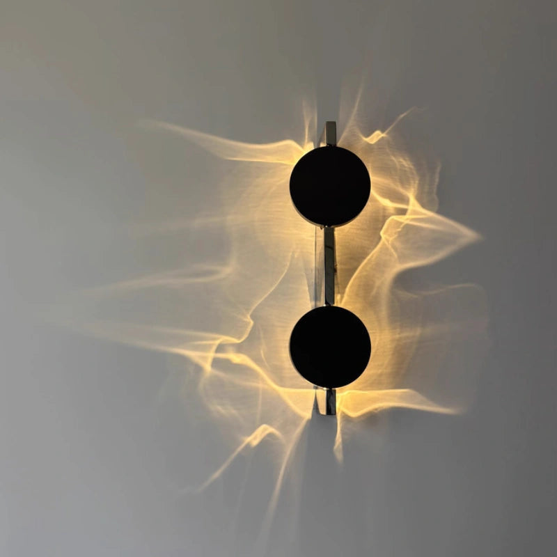 Lampa Ścienna Minimalistyczna z Efektem Falującej Poświaty i Obrotowym Kloszem