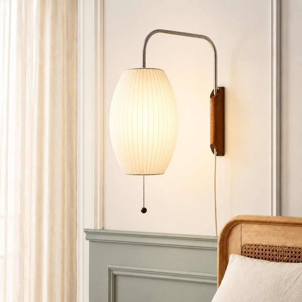 Lampa Ścienna Retro z Abażurem Bąbelkowym i Drewnianą Podstawą