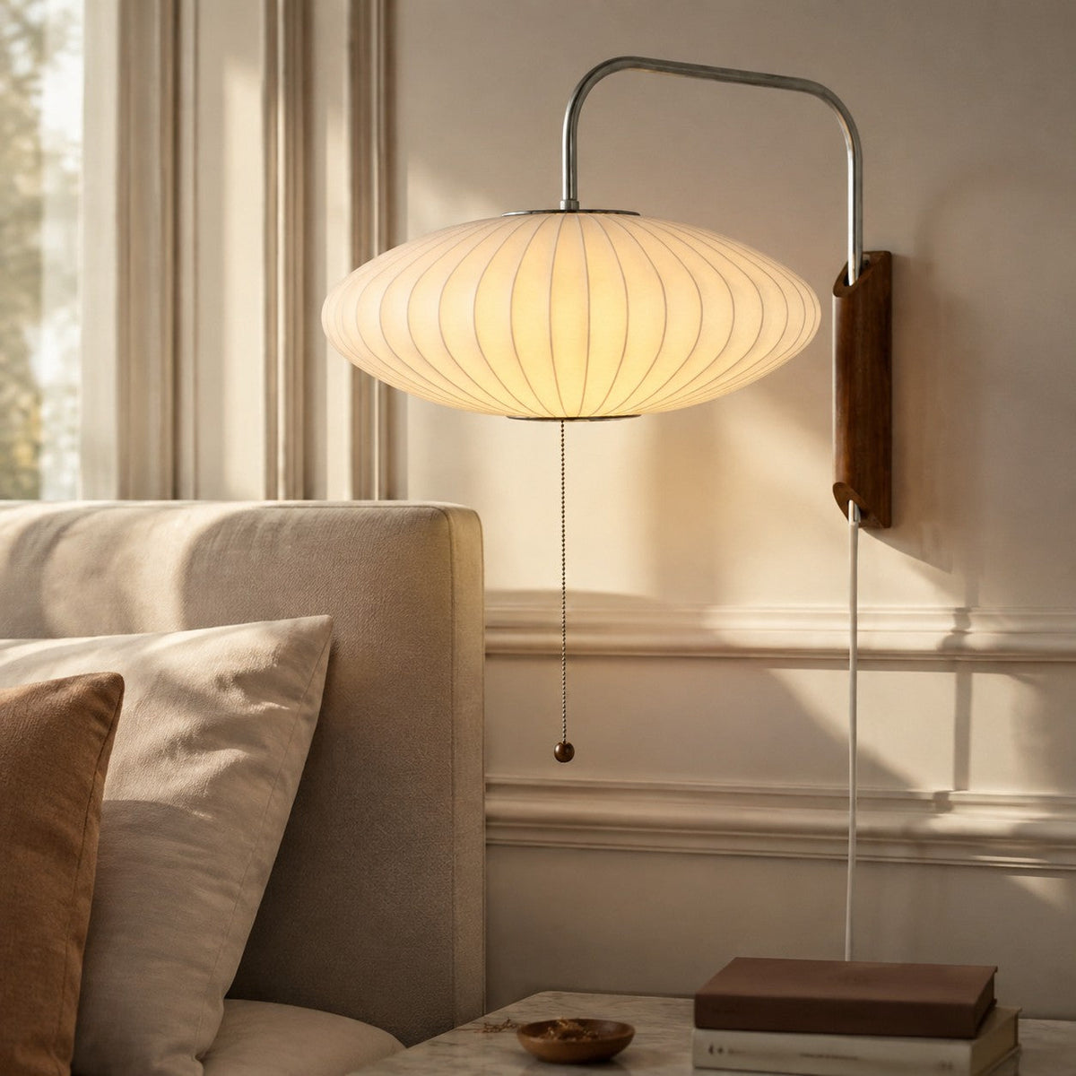 Lampa Ścienna Retro z Abażurem Bąbelkowym i Drewnianą Podstawą