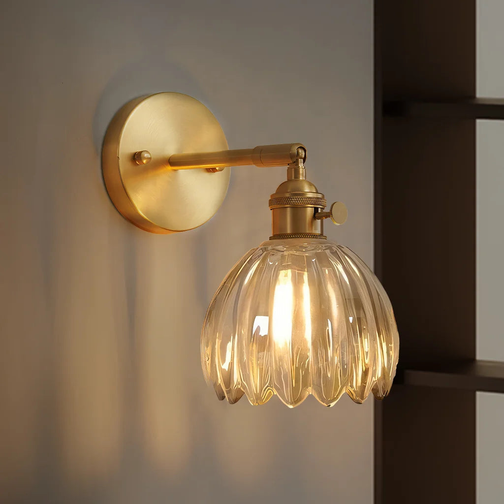 Lampa Ścienna Vintage z Kloszem ze Szkła w Kształcie Kwiatu