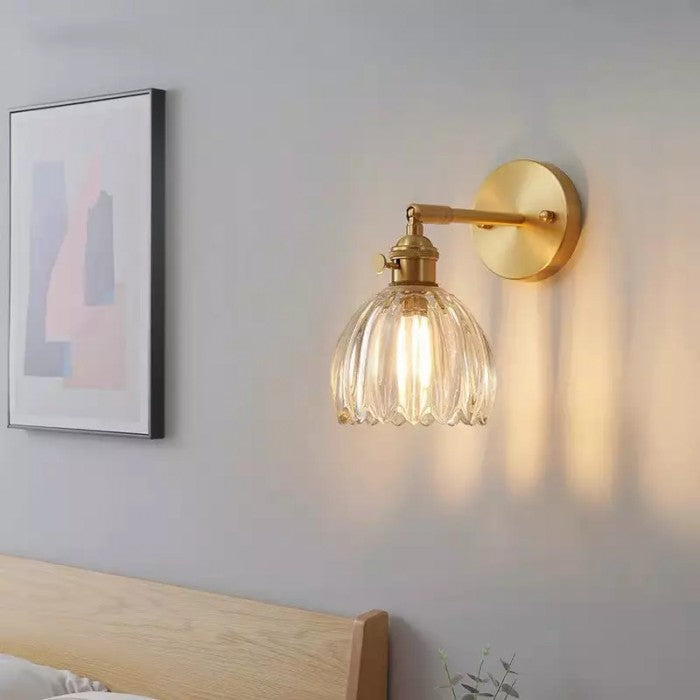 Lampa Ścienna Vintage z Kloszem ze Szkła w Kształcie Kwiatu