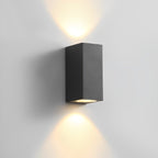 Lampa Ścienna Zewnętrzna Nowoczesna z Kwadratową Obudową do Elewacji i Tarasu