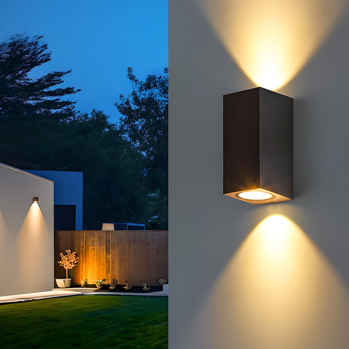 Lampa Ścienna Zewnętrzna Nowoczesna z Kwadratową Obudową do Elewacji i Tarasu