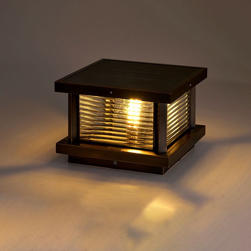 Lampa Słupkowa Ogrodowa Retro z Ryflowanym Szkłem na Słupek Ogrodzeniowy