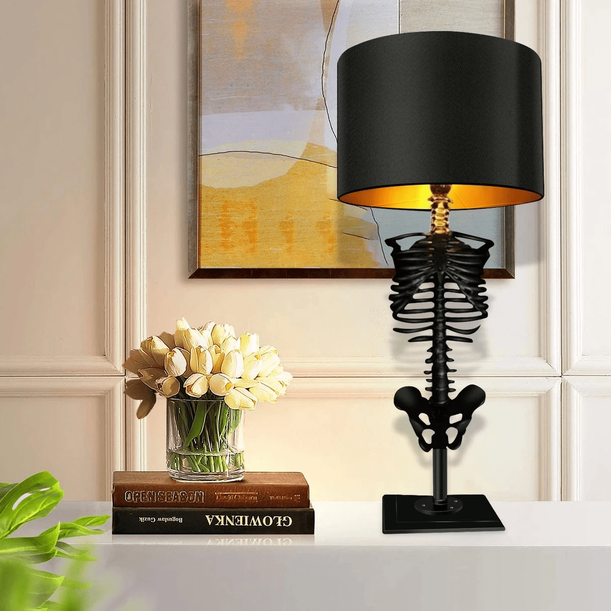 Lampa Stołowa Gotycka ze Szkieletem i Czarnym Abażurem