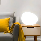 Lampa Stołowa Minimalistyczna w Kształcie Otoczaka z Mlecznego Szkła