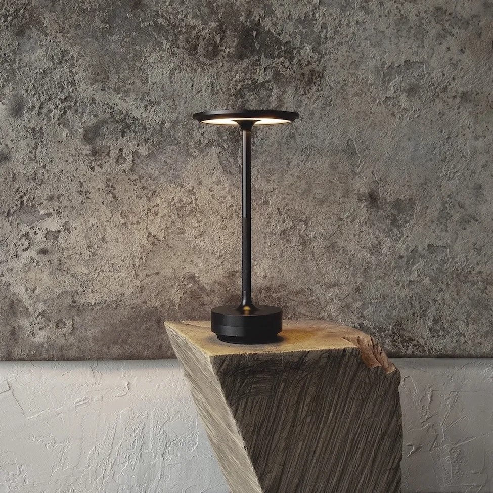 Lampa Stołowa Minimalistyczna z Okrągłą Głowicą i Ściemnianiem Dotykowym