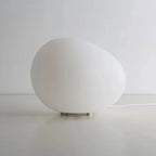 Lampa Stołowa Minimalistyczna z Organicznym Kloszem w Kształcie Kamienia