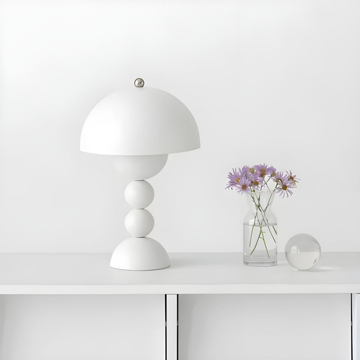 Lampa Stołowa Retro z Kloszem Kopułowym i Podstawą Kulową Regulacja Jasności
