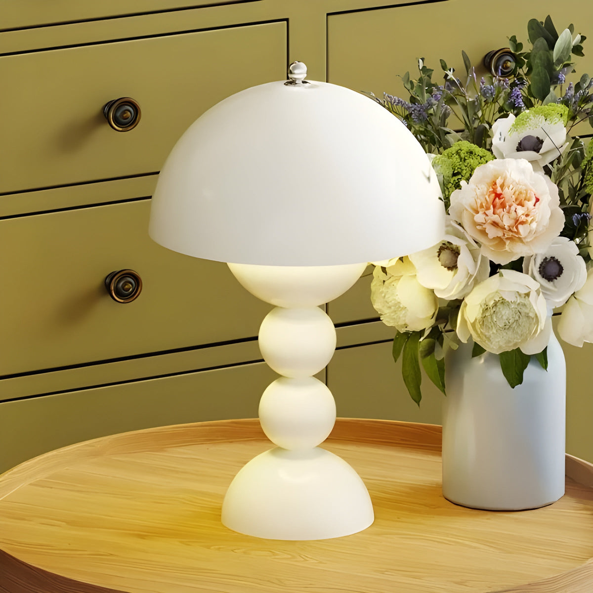 Lampa Stołowa Retro z Kloszem Kopułowym i Podstawą Kulową Regulacja Jasności