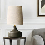 Nordycka Lampa Stołowa z Ceramiczną Podstawą i Abażurem