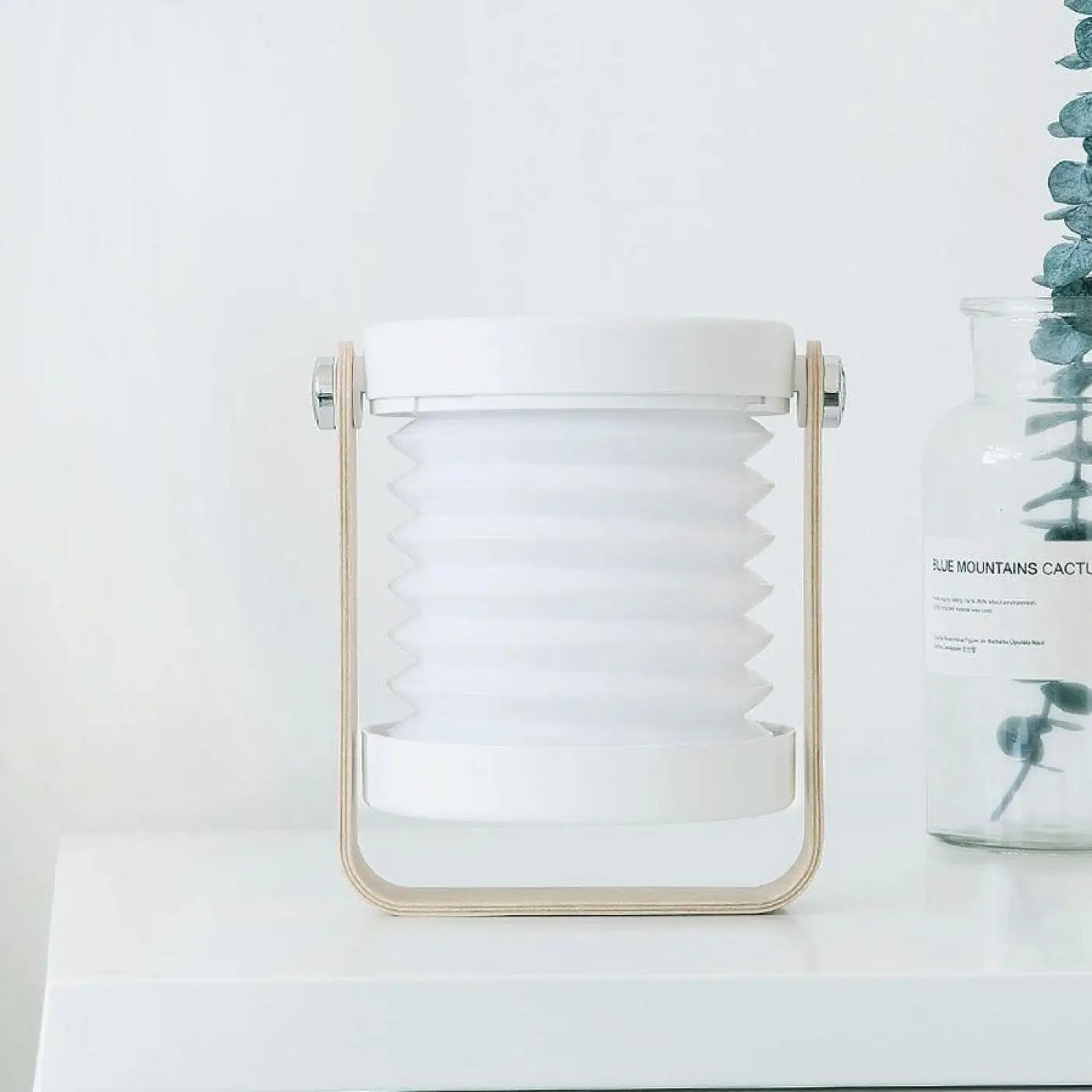 Lampa Stołowa Vintage w Kształcie Latarni z Rączką