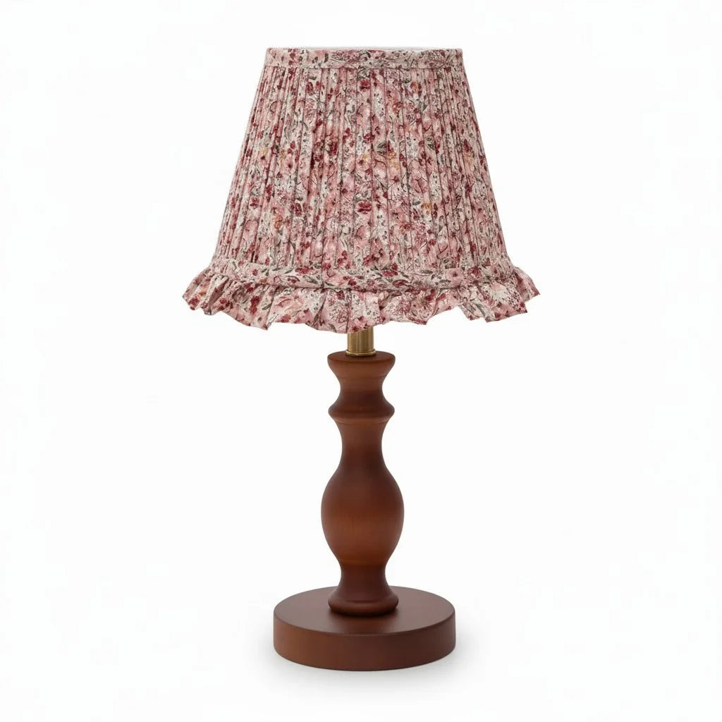 Lampa Stołowa Vintage z Plisowanym Kloszem w Kwiaty na Toczonej Podstawie