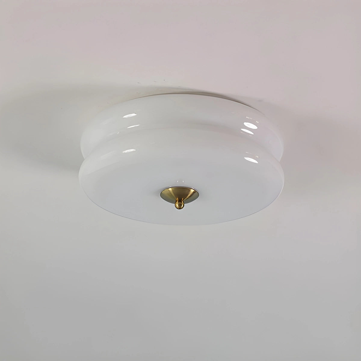 Lampa Sufitowa Art Deco z Okrągłym Kloszem w Stylu Vintage