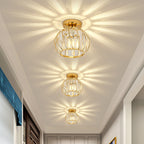 Lampa Sufitowa Glamour z Kryształami i Metalową Kloszem Kulistym