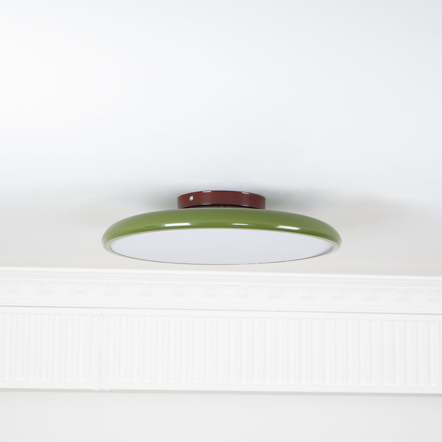 Lampa Sufitowa Minimalistyczna Okrągła z Obrotową Głowicą i Pilotem