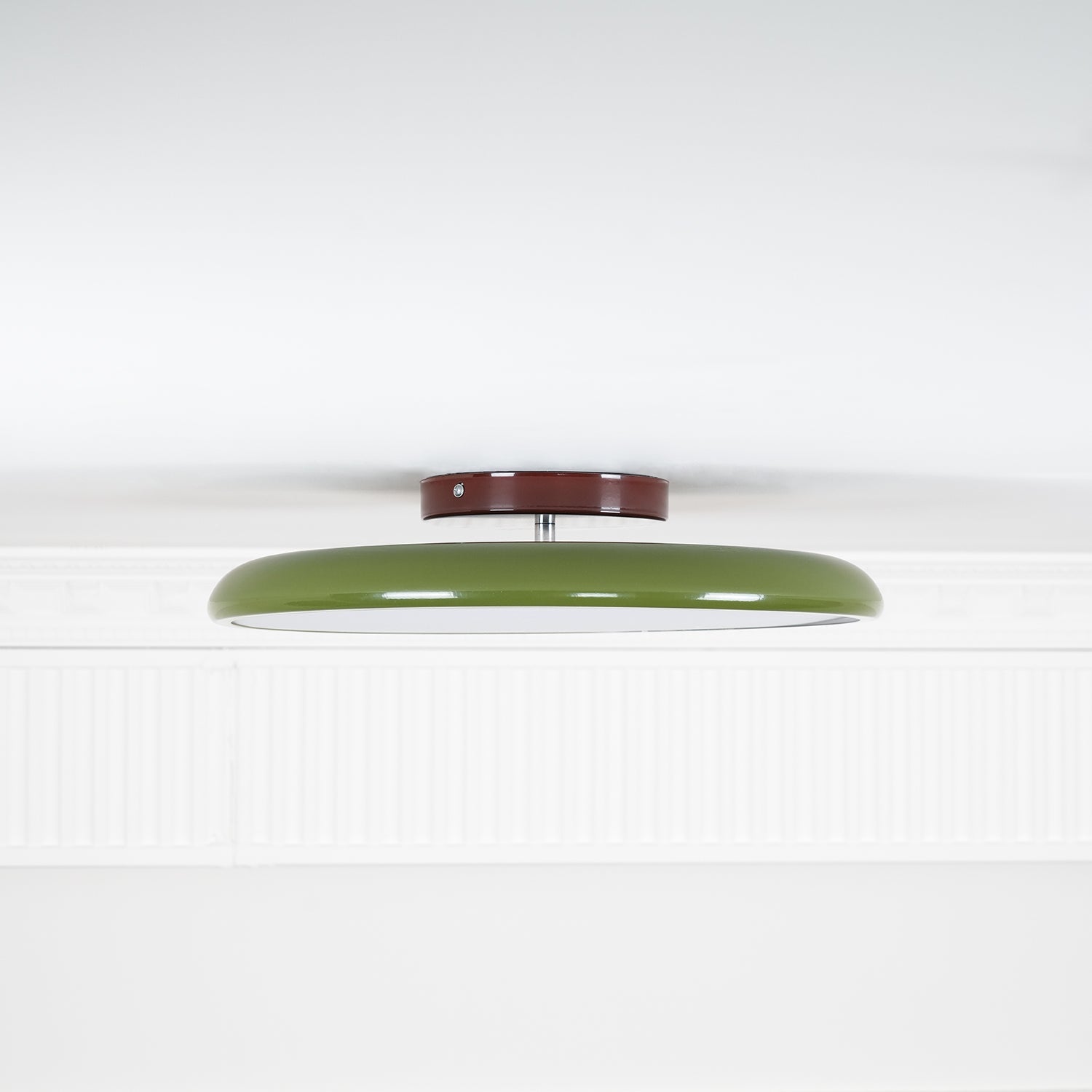 Lampa Sufitowa Minimalistyczna Okrągła z Obrotową Głowicą i Pilotem