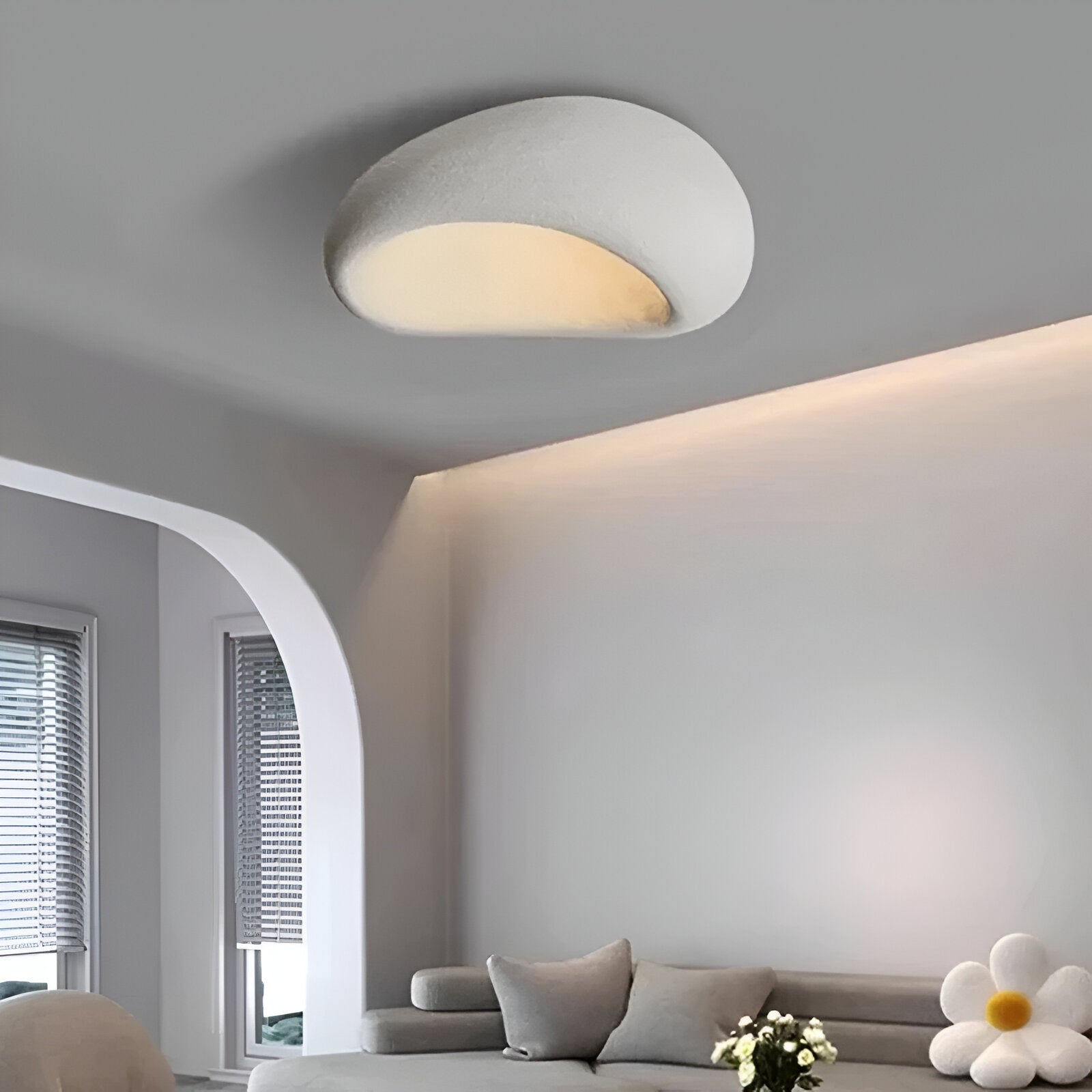 Lampa Sufitowa Minimalistyczna w Stylu Wabi Sabi z Organiczną Formą
