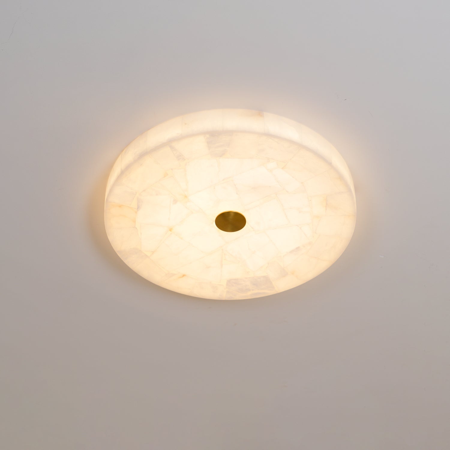 Lampa Sufitowa Minimalistyczna z Alabastrem i Okrągłą Kloszem