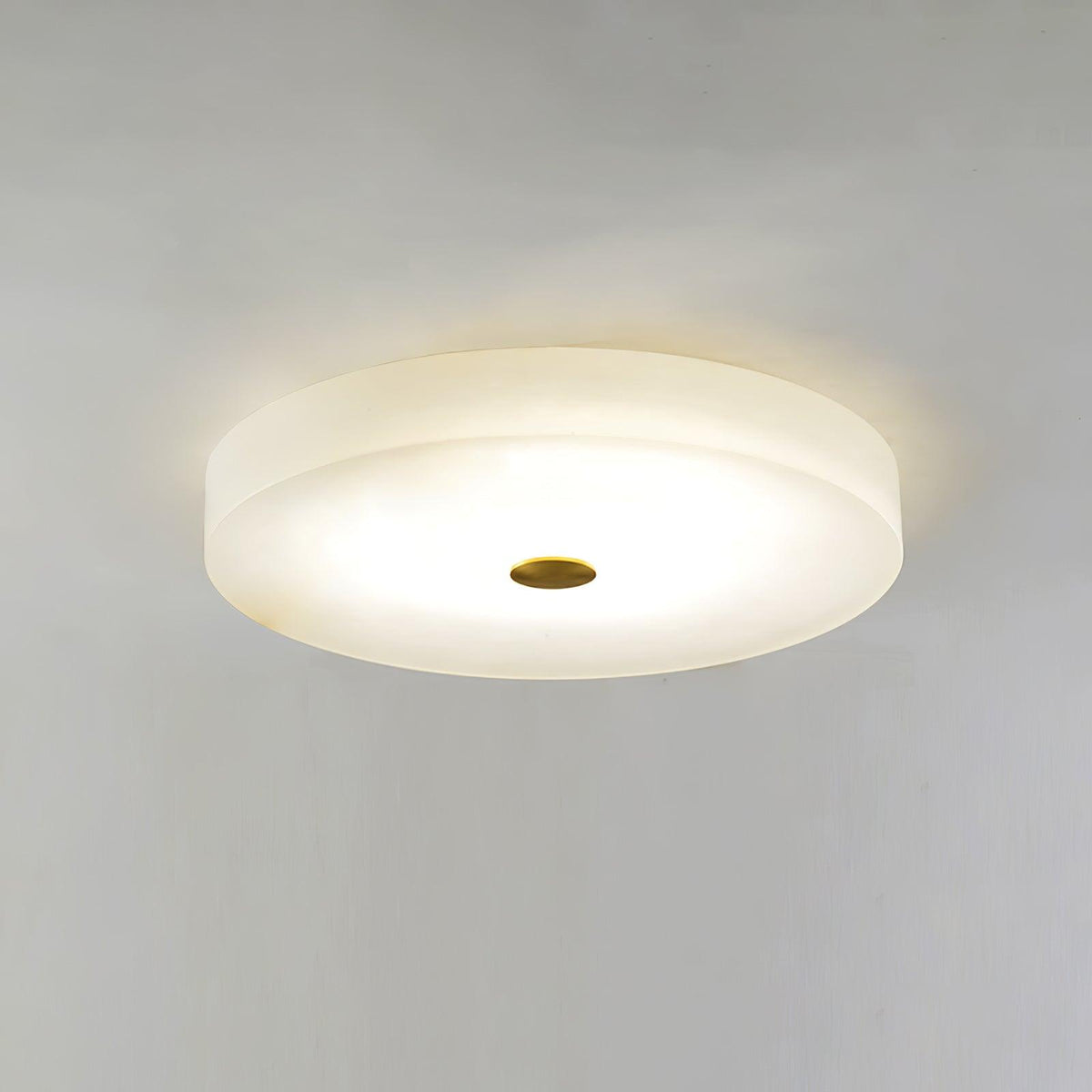 Lampa Sufitowa Minimalistyczna z Alabastrem i Złotym Detalem ##POS:14##