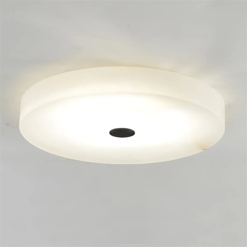 Lampa Sufitowa Minimalistyczna z Alabastrem i Złotym Detalem