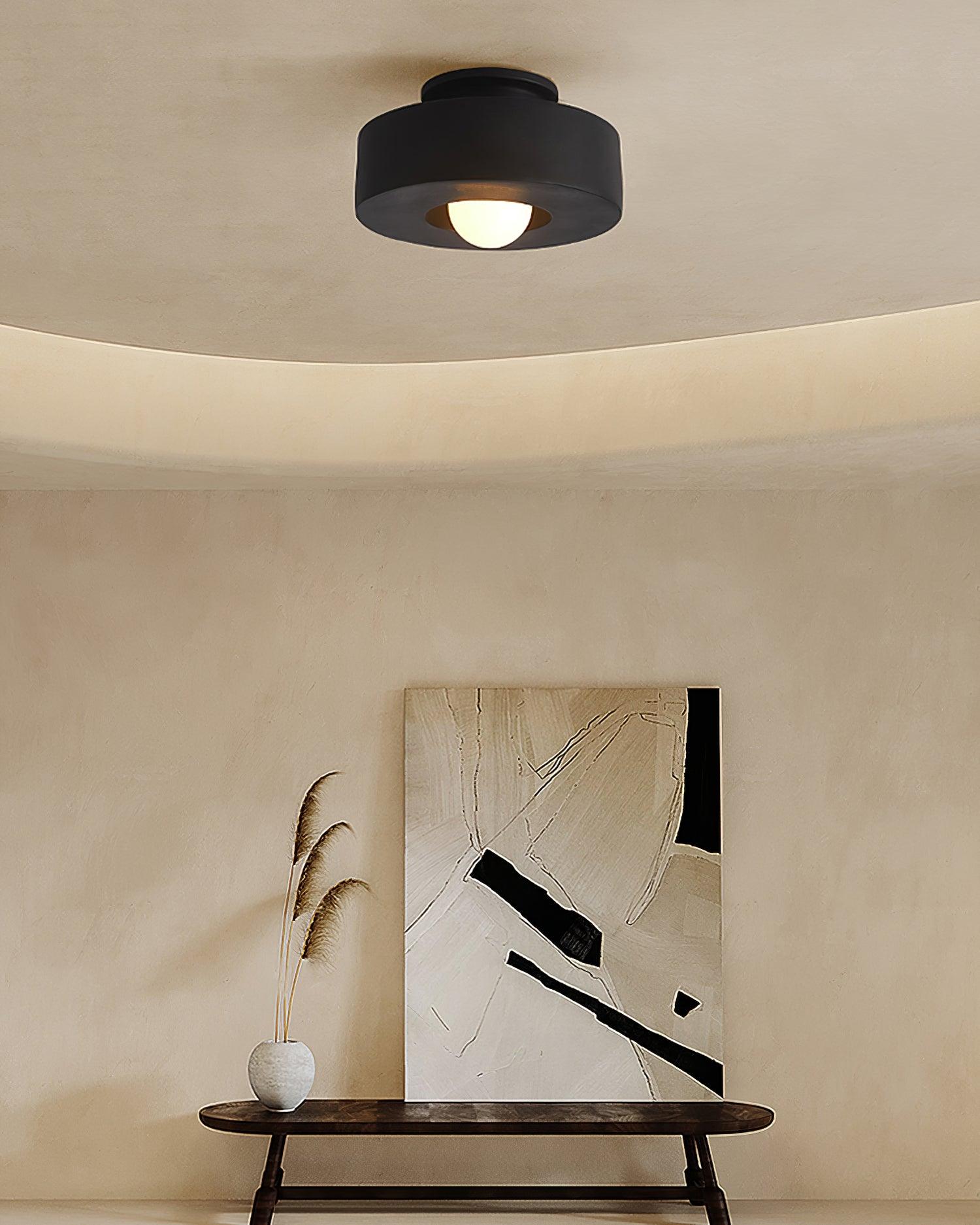 Lampa Sufitowa Modernistyczna z Okrągłą Kloszem i Mleczną Żarówką