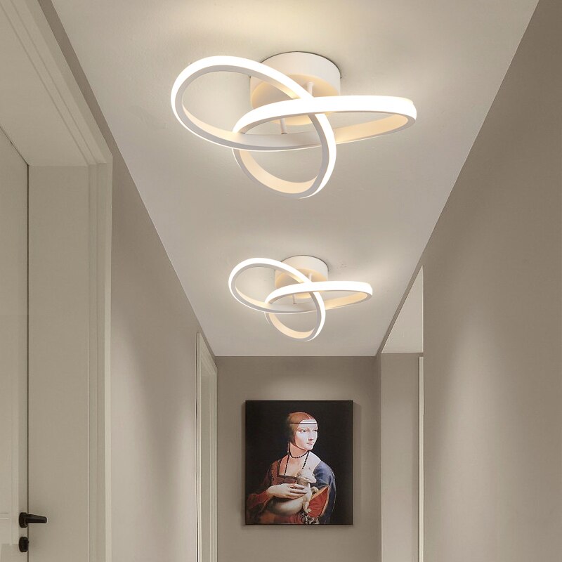 Lampa Sufitowa Nowoczesna z Wbudowanym LED i Przeplatanymi Pierścieniami