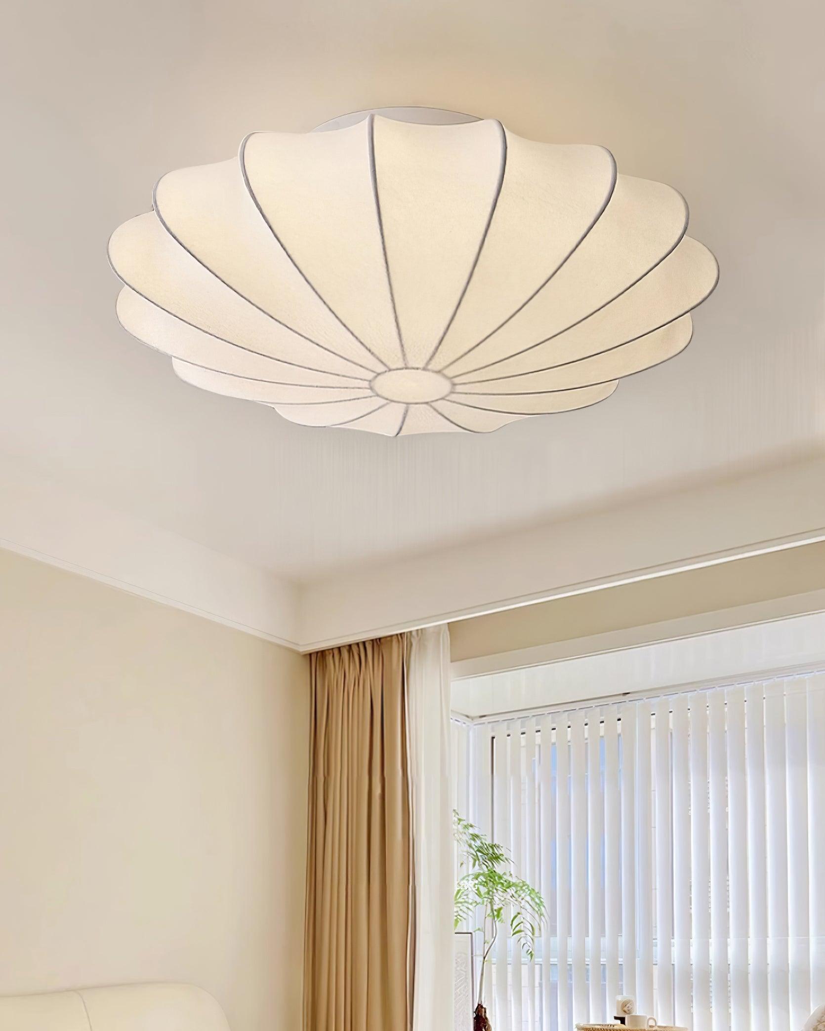 Lampa Sufitowa Retro z Jedwabnym Kloszem w Kształcie Kwiatu