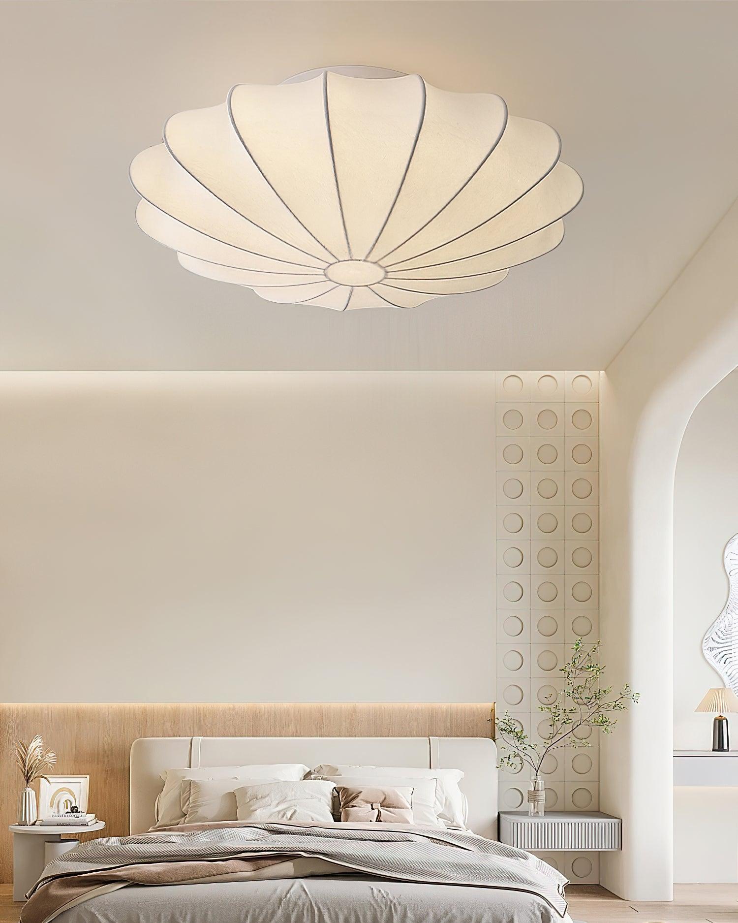 Lampa Sufitowa Retro z Jedwabnym Kloszem w Kształcie Kwiatu