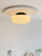 Lampa Sufitowa Retro z Ozdobnym Kloszem Szklanym