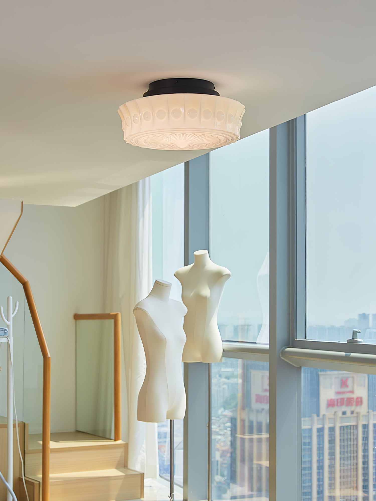 Lampa Sufitowa Retro z Ozdobnym Kloszem Szklanym