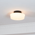 Lampa Sufitowa Retro z Ozdobnym Kloszem Szklanym
