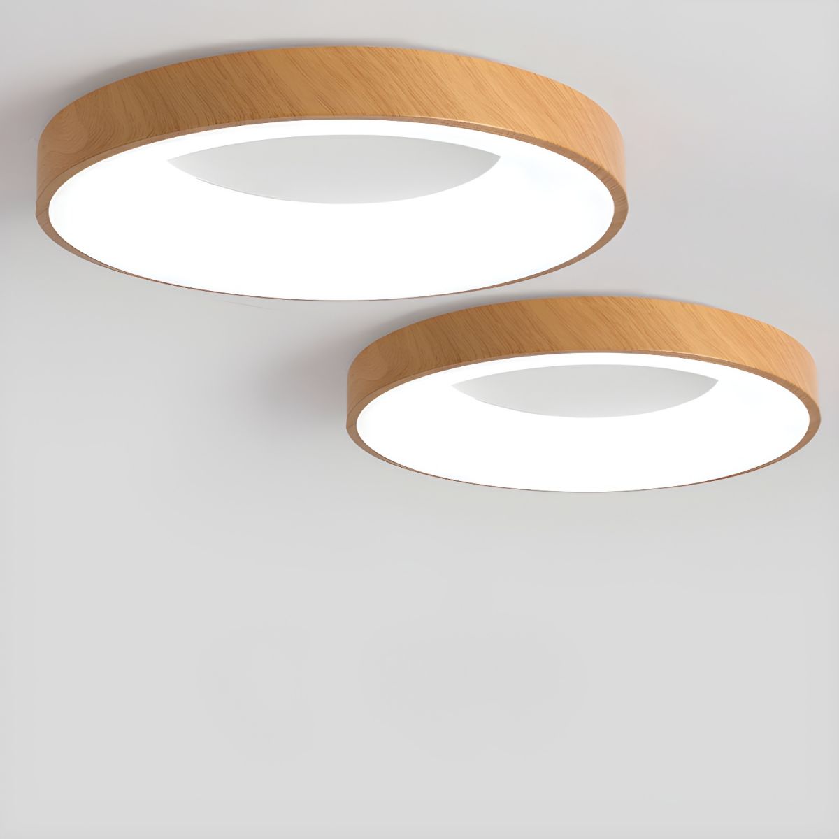 Lampa Sufitowa Skandynawska z Drewnianą Obudową i Białym Kloszem