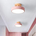 Lampa Sufitowa Skandynawska z Drewnianym Detalem i Okrągłym Kloszem
