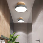 Lampa Sufitowa Skandynawska z Drewnianym Detalem i Okrągłym Kloszem