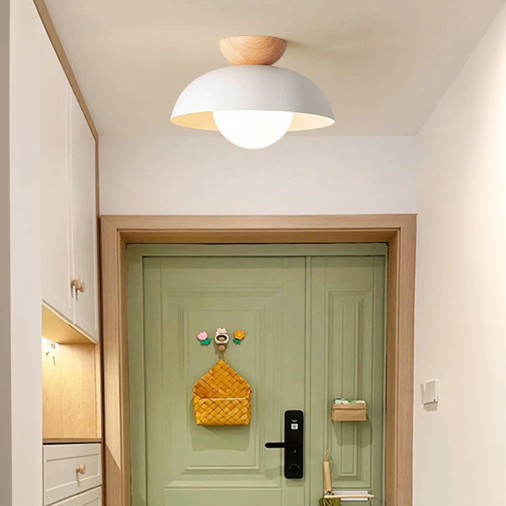 Lampa Sufitowa Skandynawska z Drewnianym Elementem i Kloszem Kulistym