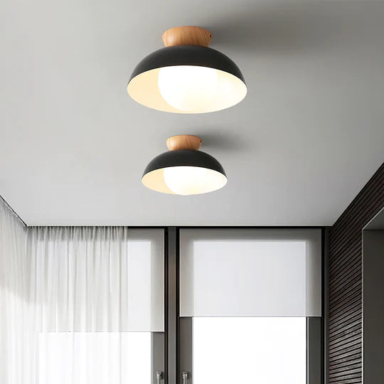 Lampa Sufitowa Skandynawska z Drewnianym Elementem i Kloszem Kulistym