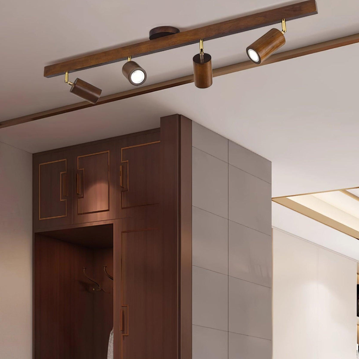 Lampa Sufitowa Skandynawska z Obrotowymi Spotami na Listwie