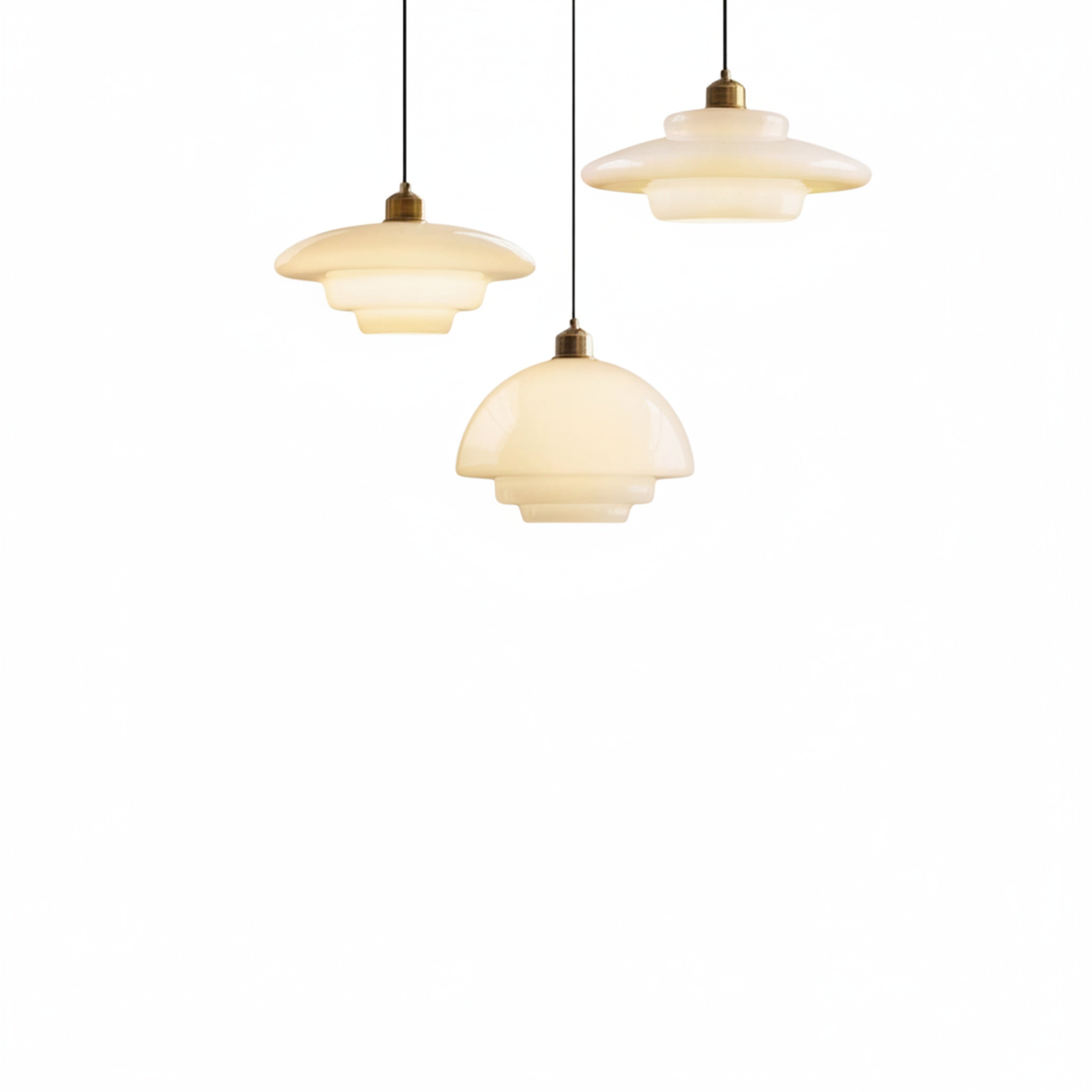 Lampa Wisząca Art Deco ze Szklanym Kloszem w Kształcie Kopuły