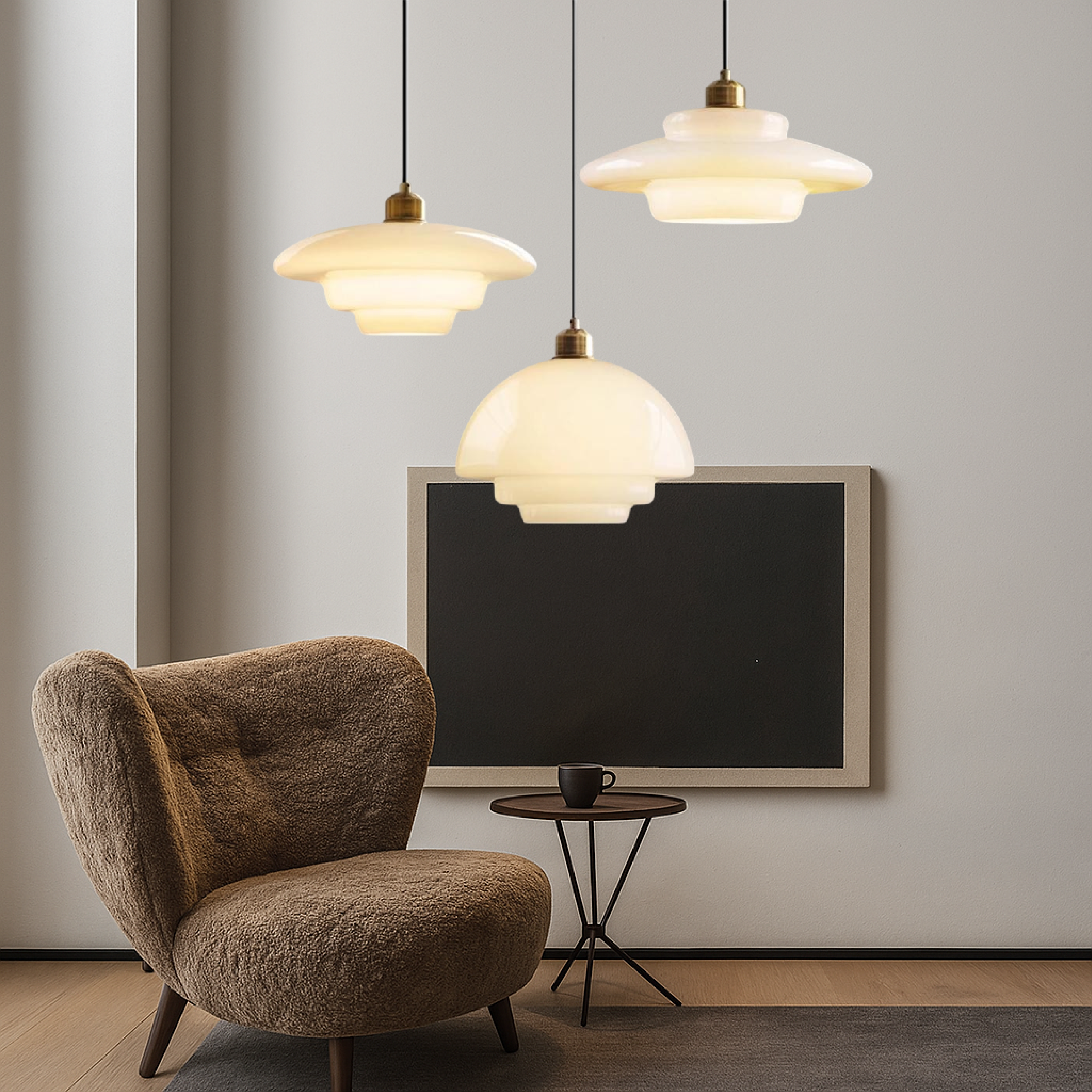 Lampa Wisząca Art Deco ze Szklanym Kloszem w Kształcie Kopuły