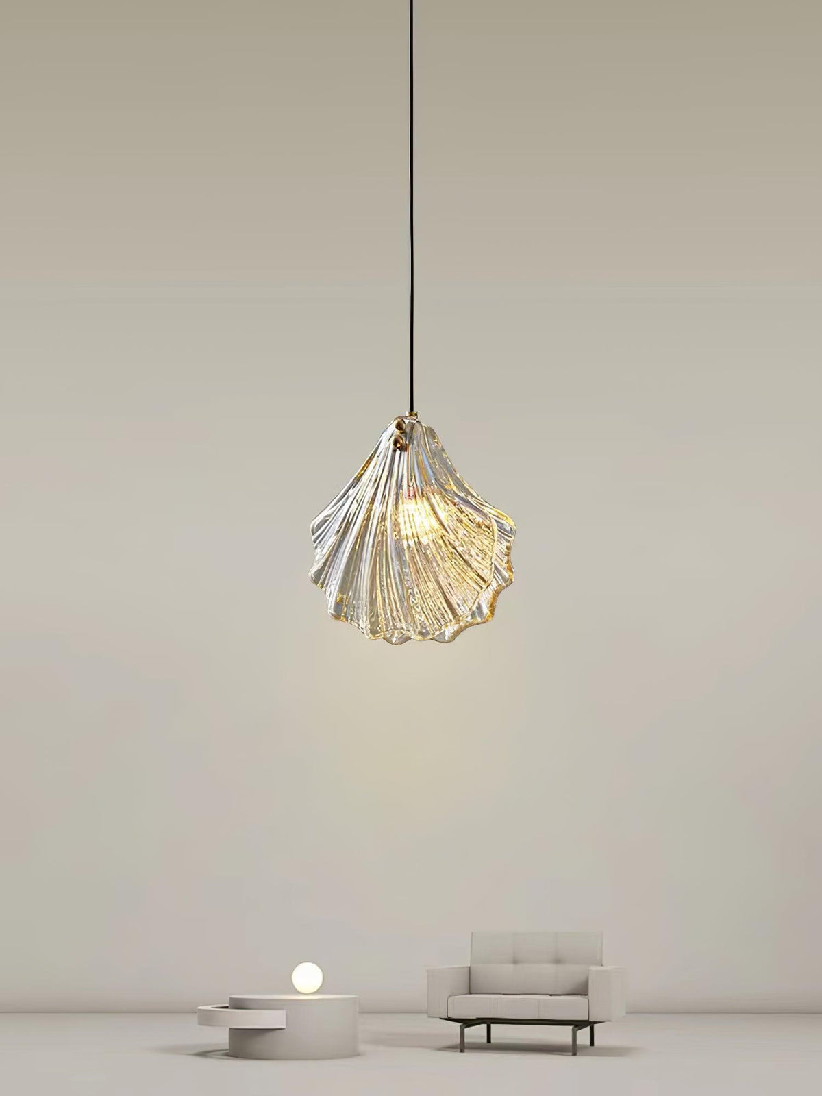 Lampa Wisząca Art Deco ze Szklanym Kloszem w Kształcie Muszli