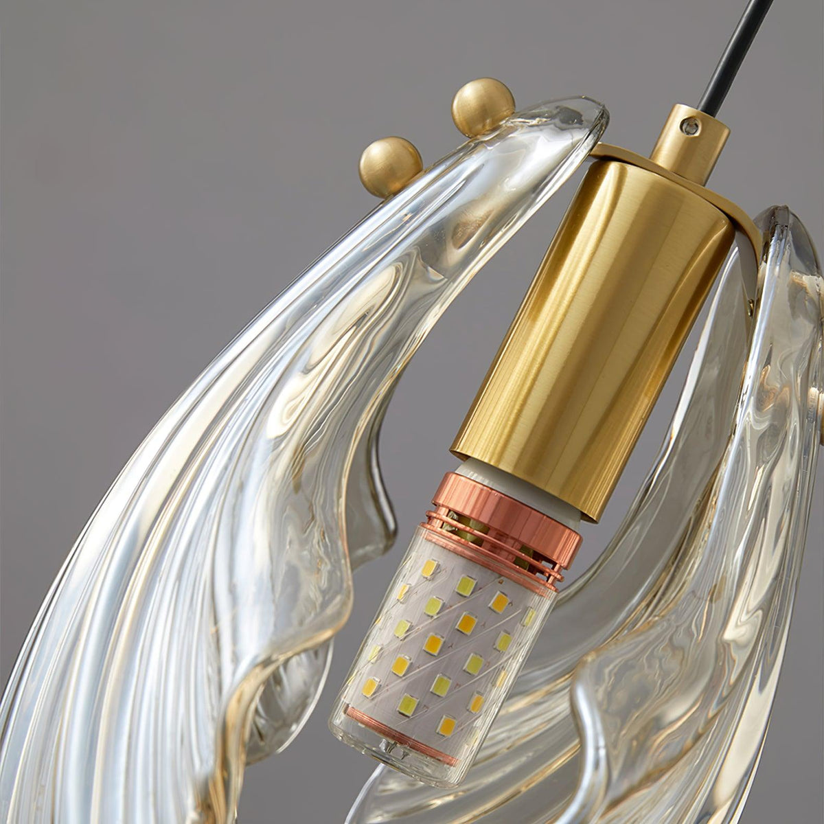 Lampa Wisząca Art Deco ze Szklanym Kloszem w Kształcie Muszli