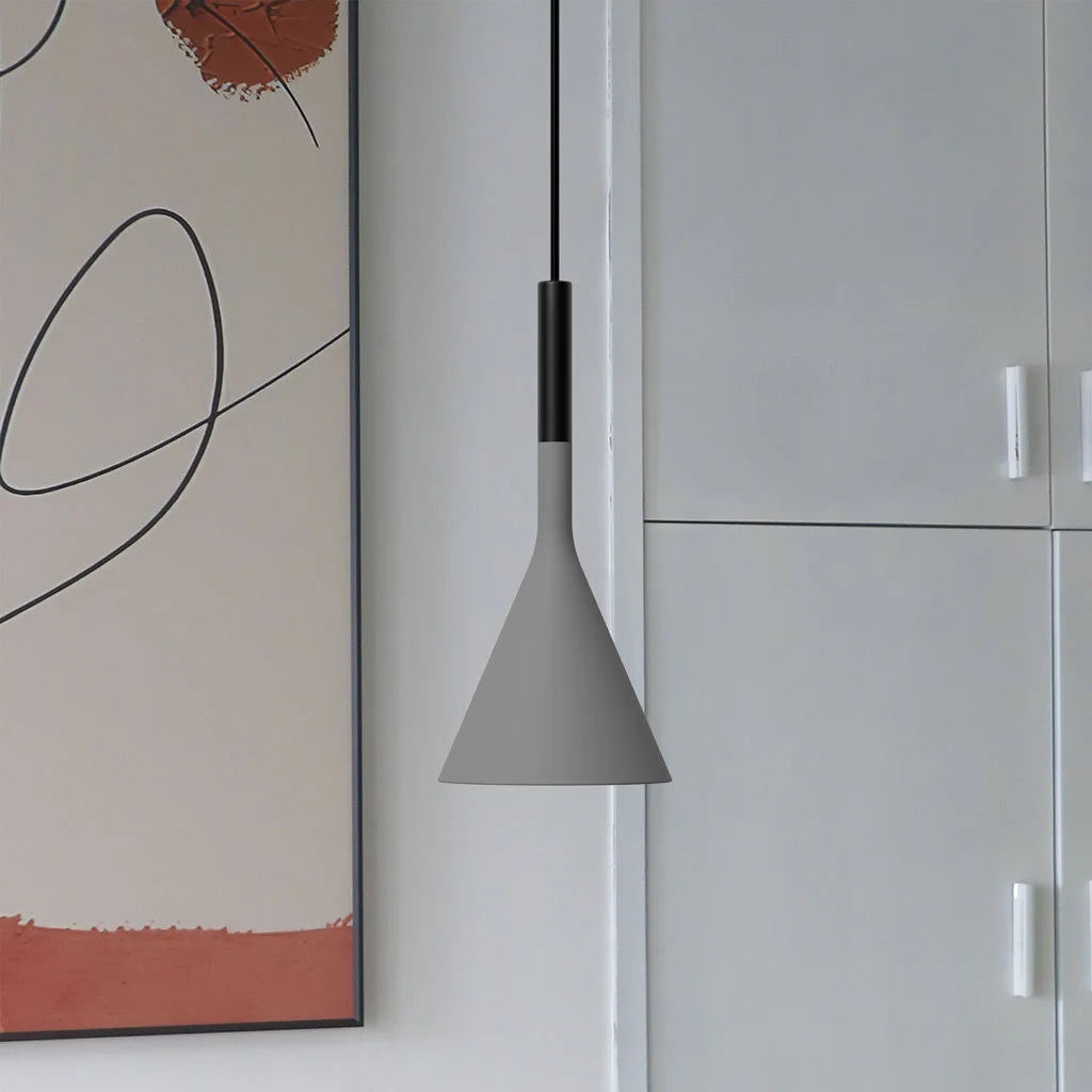 Lampa Wisząca Betonowa Industrialna ze Stożkowym Kloszem