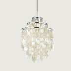 Lampa Wisząca Boho z Dyskami z Muszli na Metalowej Ramie